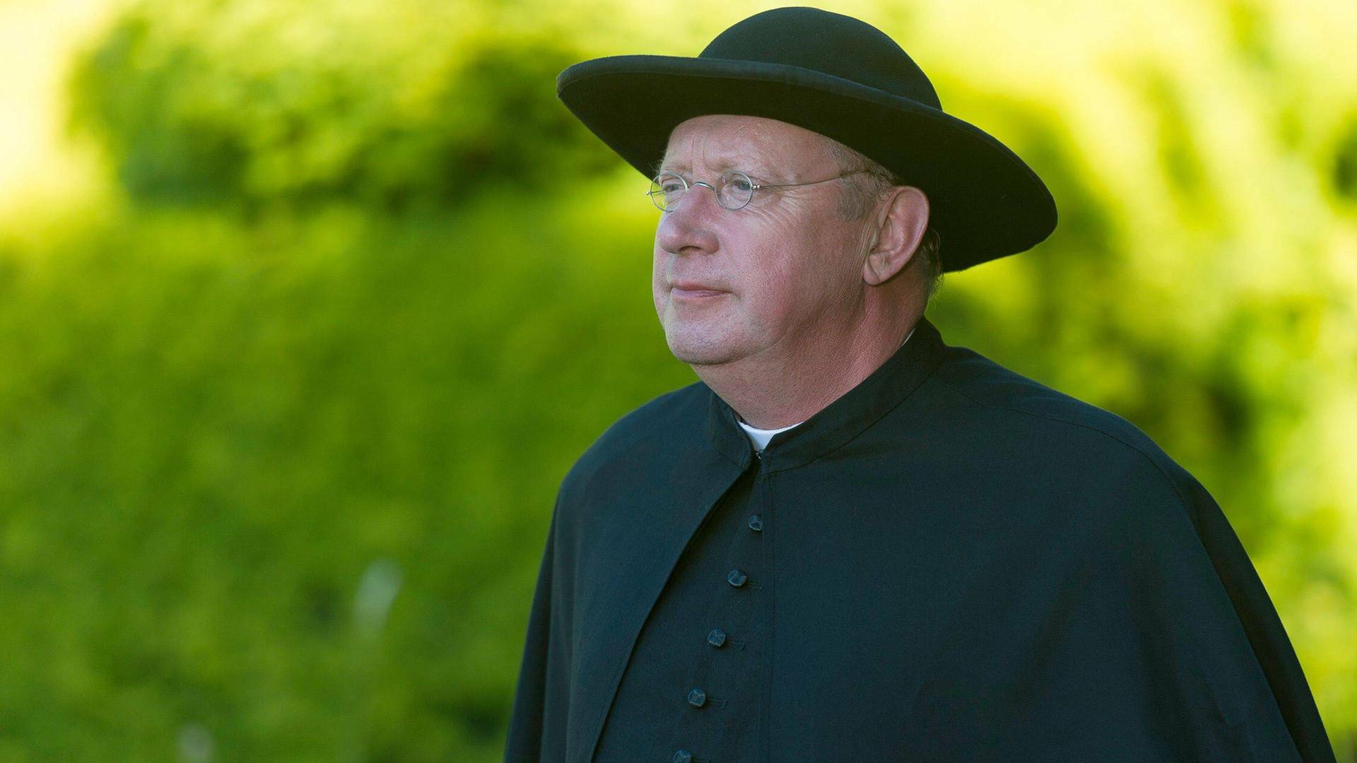 Padre Brown (T6): Ep.9 La flor de la calle