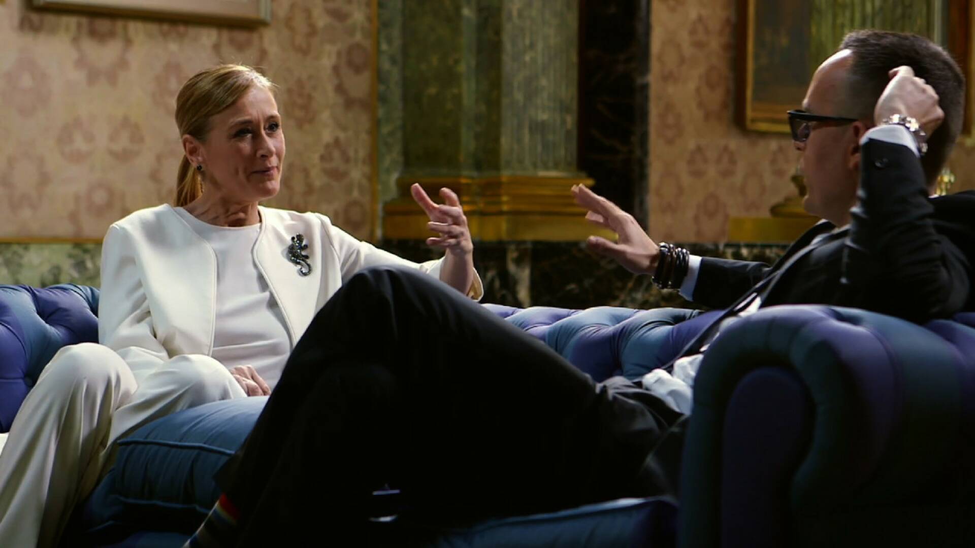 Viajando con Chester (T1): Cristina Cifuentes y Sor Lucía Caram