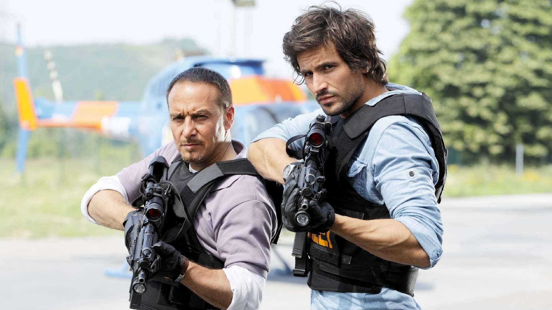 Alerta Cobra (T24): Ep.3 Empieza el espectáculo para Paul