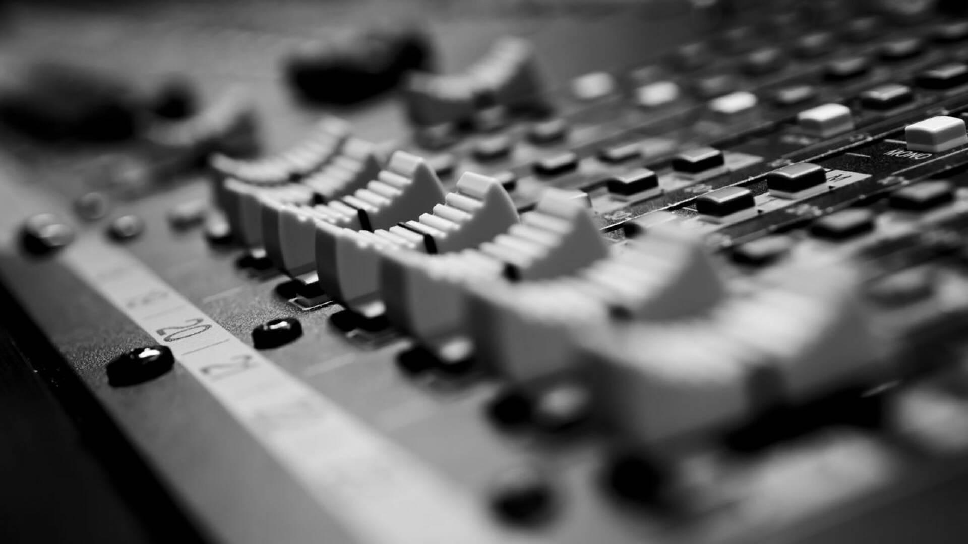 Noches de Radio - La Ronda