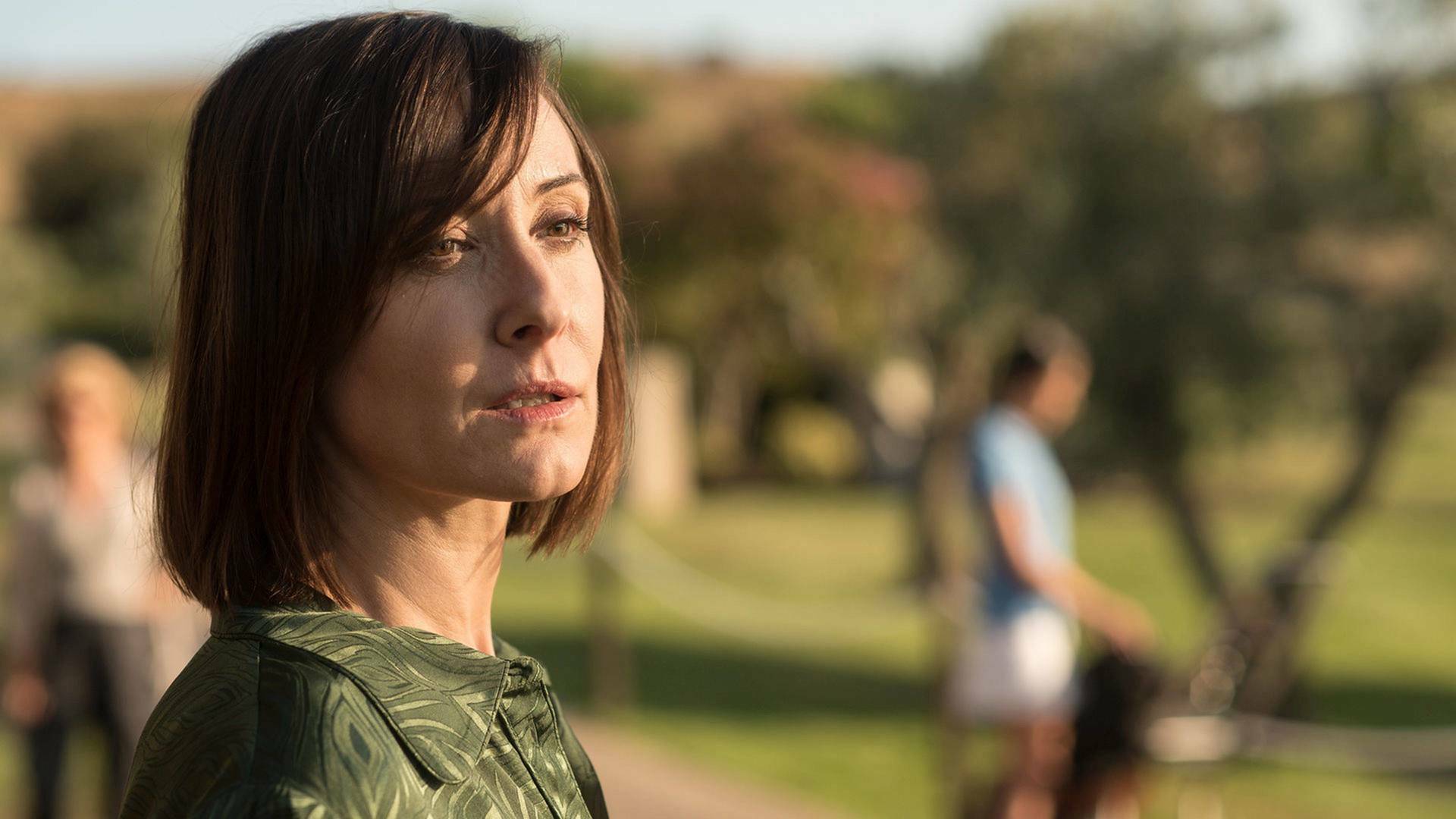 Traición (T1): Ep.1 Una familia feliz