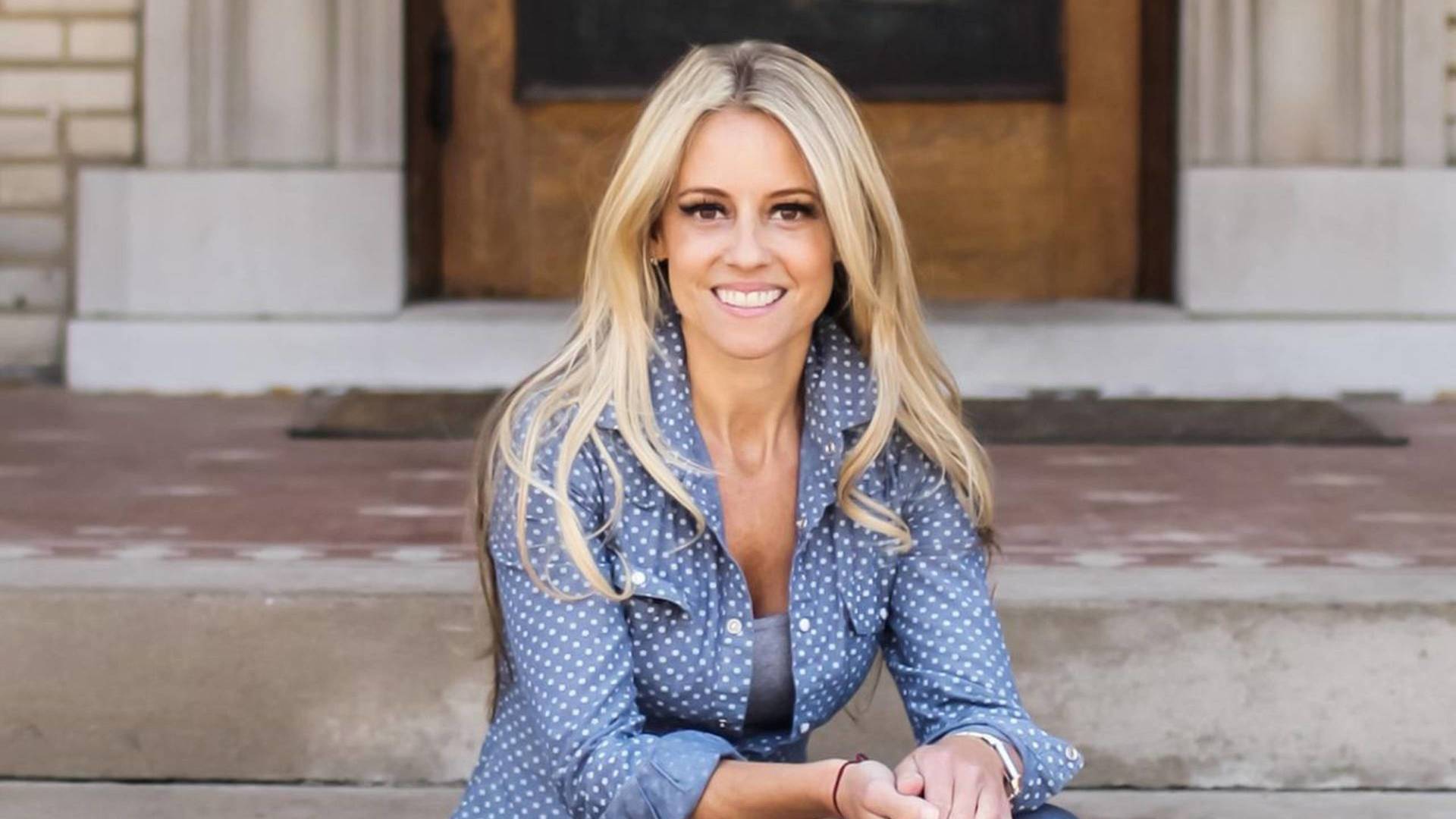 Enganchada a las reformas