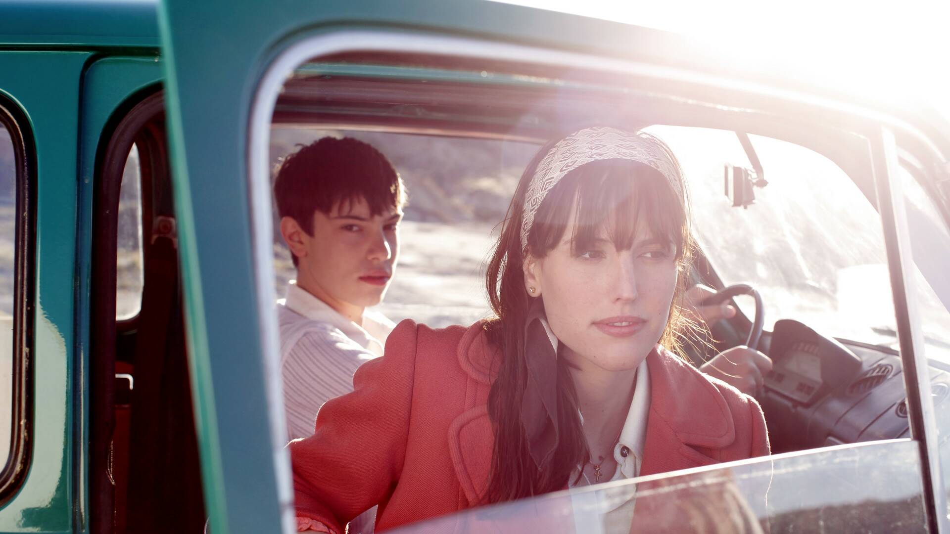 Vivir es fácil con los ojos cerrados