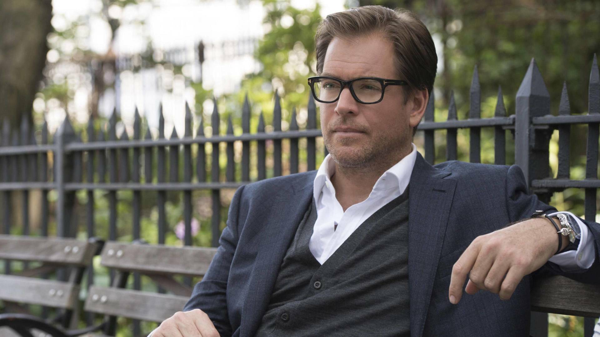 Bull (T1): Ep.22 Secretos sucios