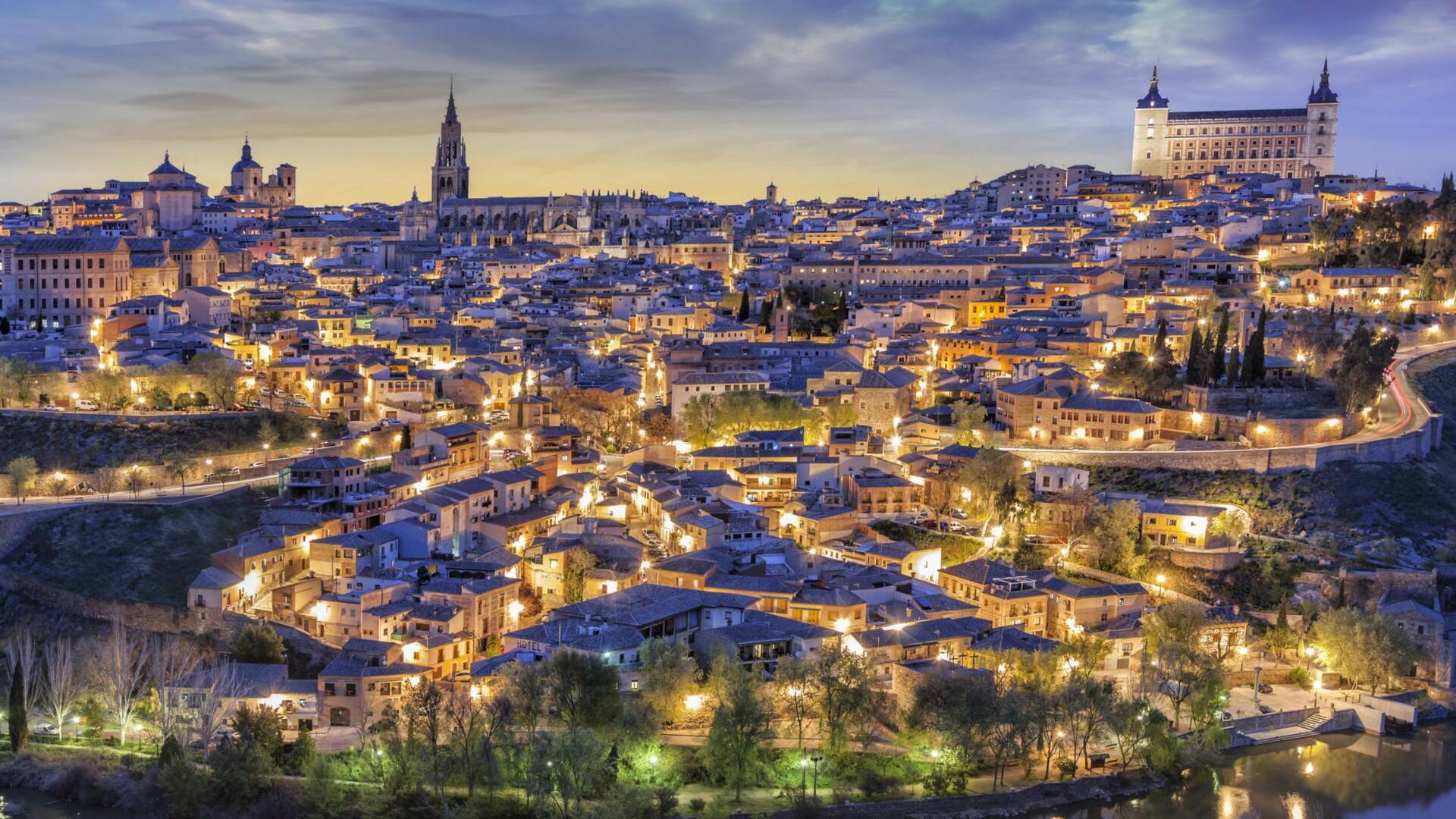 Ciudades Patrimonio...: Cuenca