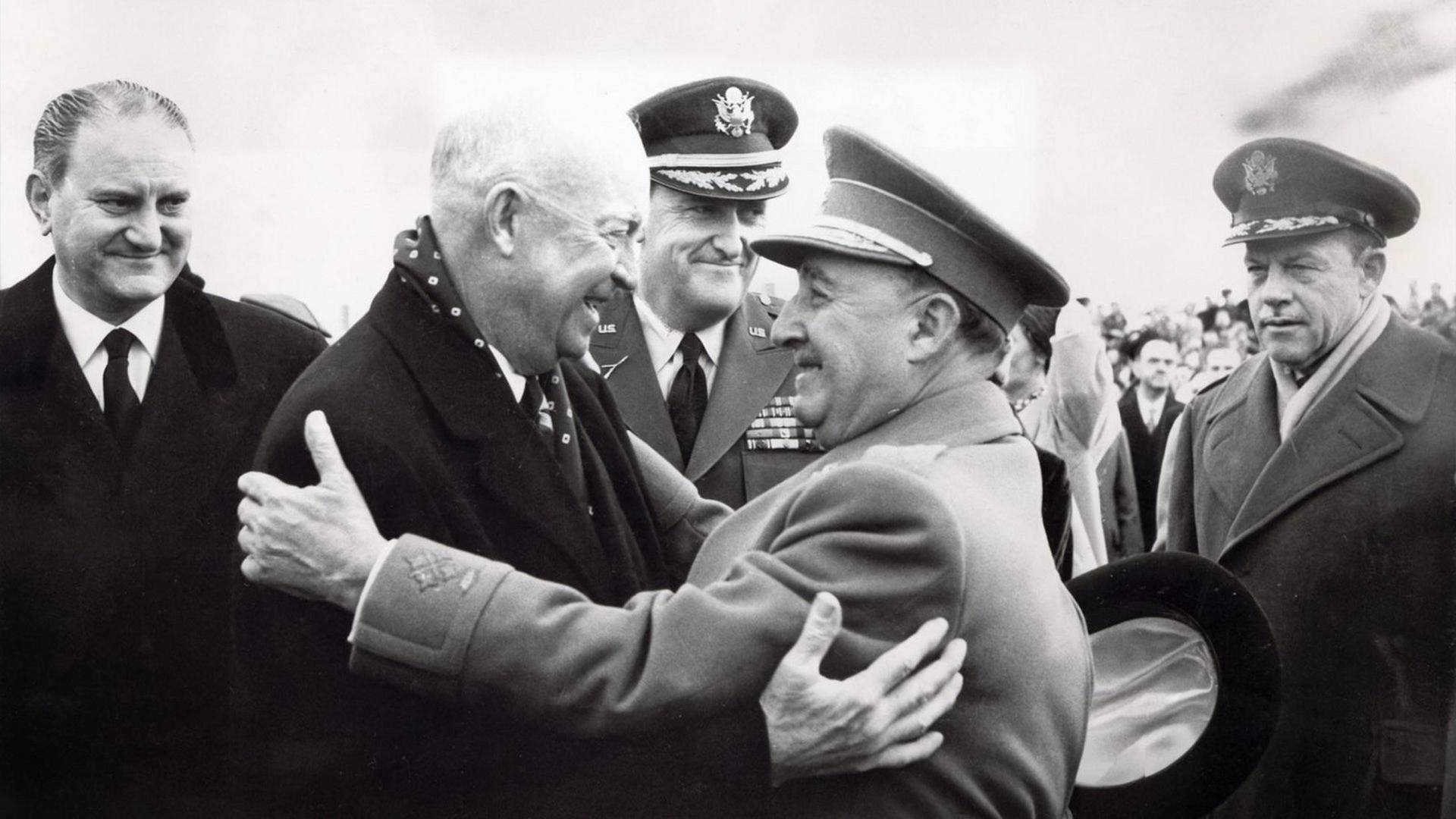 Los años del NO-DO (T1): Ep.3 1943. Franco da la vuelta a España