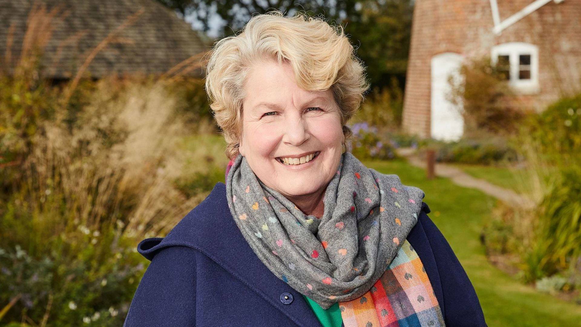 Escapadas... (T1): El Condado de Suffolk con Alison Steadman