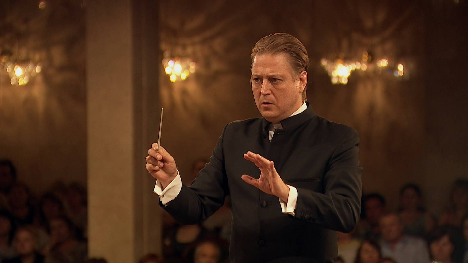 La Orquesta Sinfónica Nacional de Tartaristán y Alexander Sladkovsky: El holandés errante de Wagner