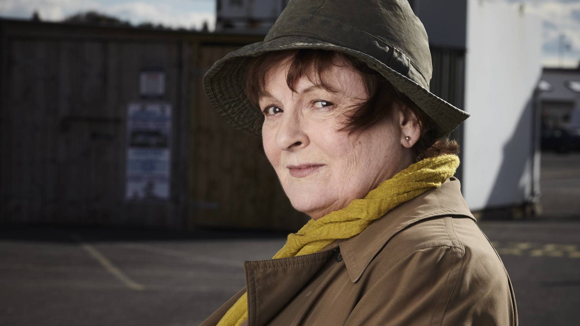 Vera (T12): Ep.1 A contracorriente