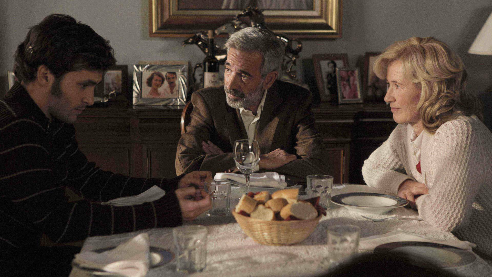 Cuéntame cómo pasó (T15): Ep.5 Como debe ser