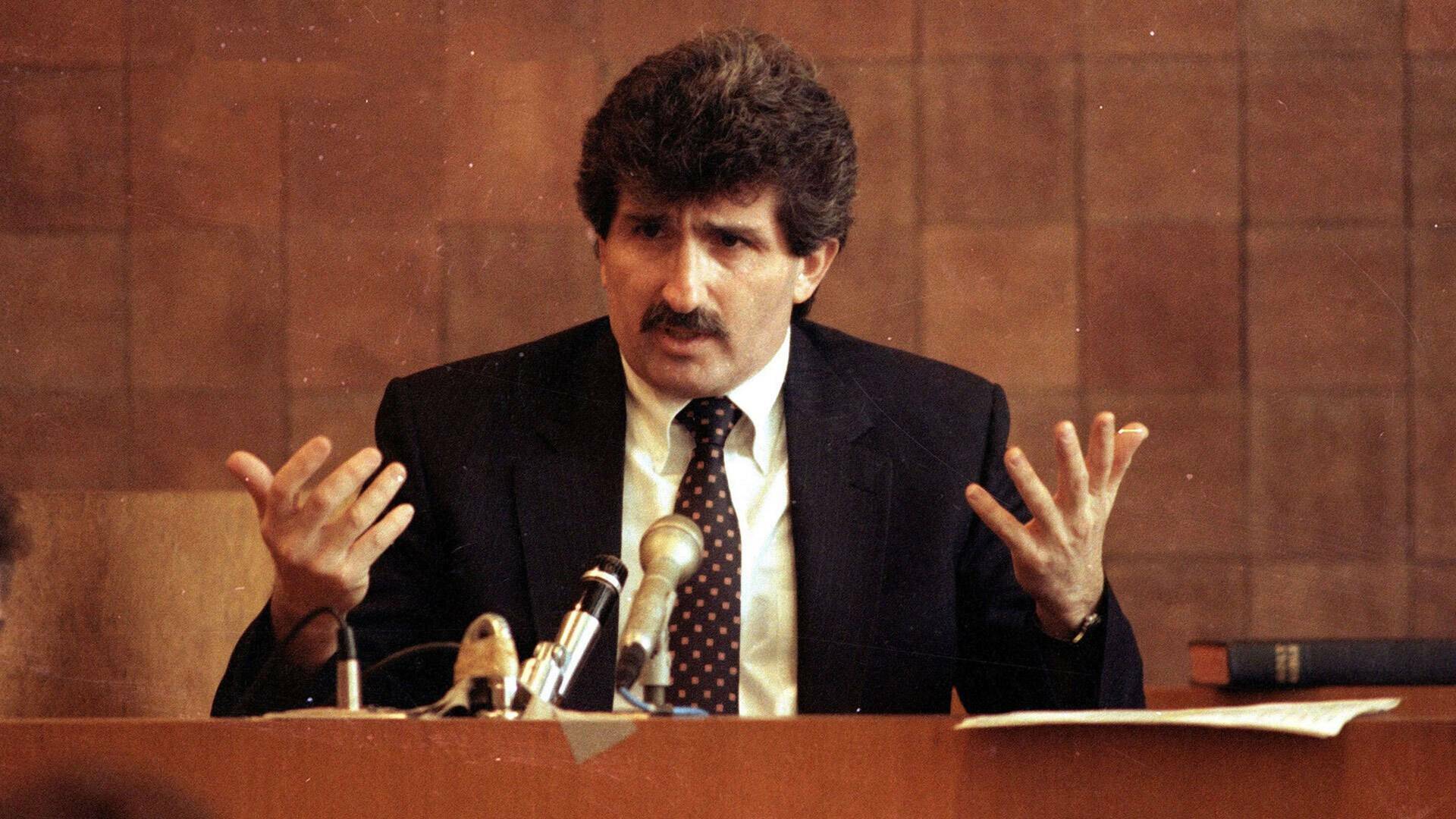 El asesinato de...: La amante y el asesinato