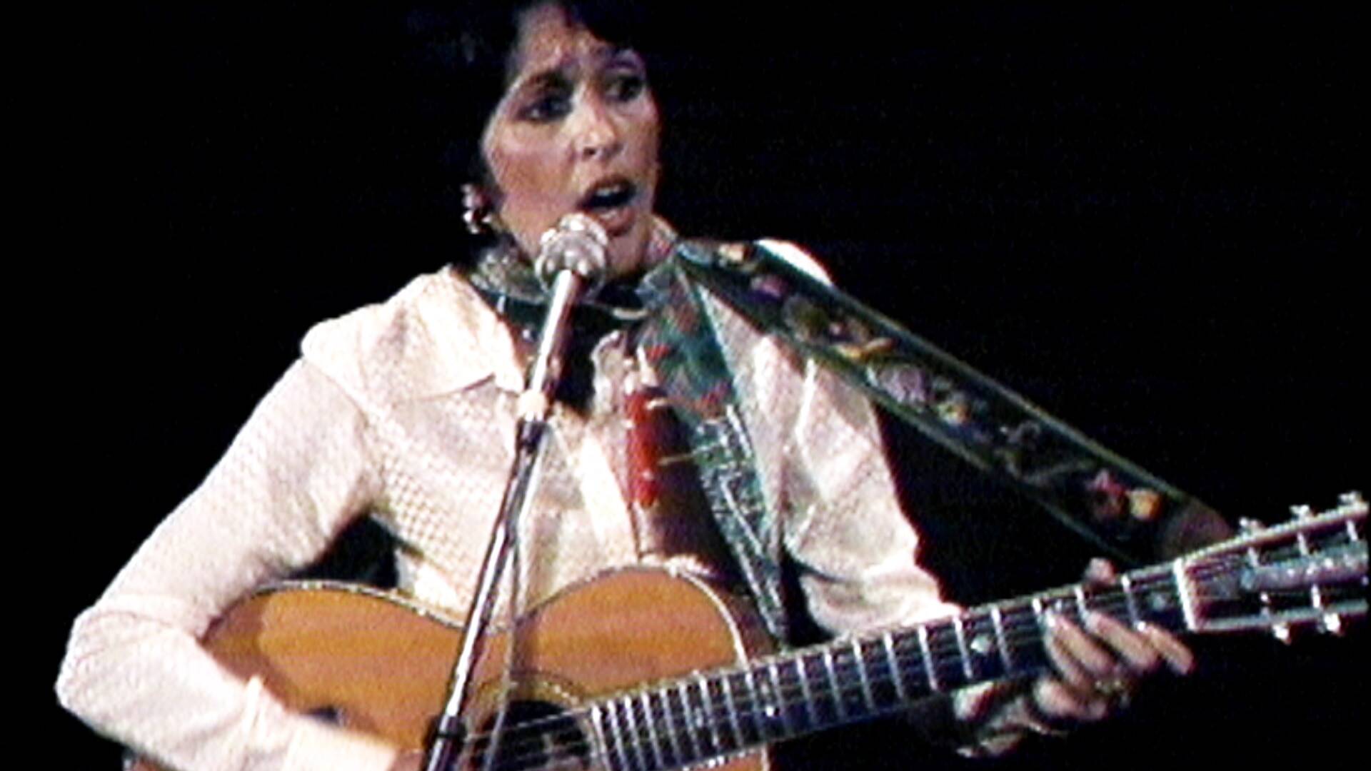 Viaje al centro... (T8): Con acento extranjero