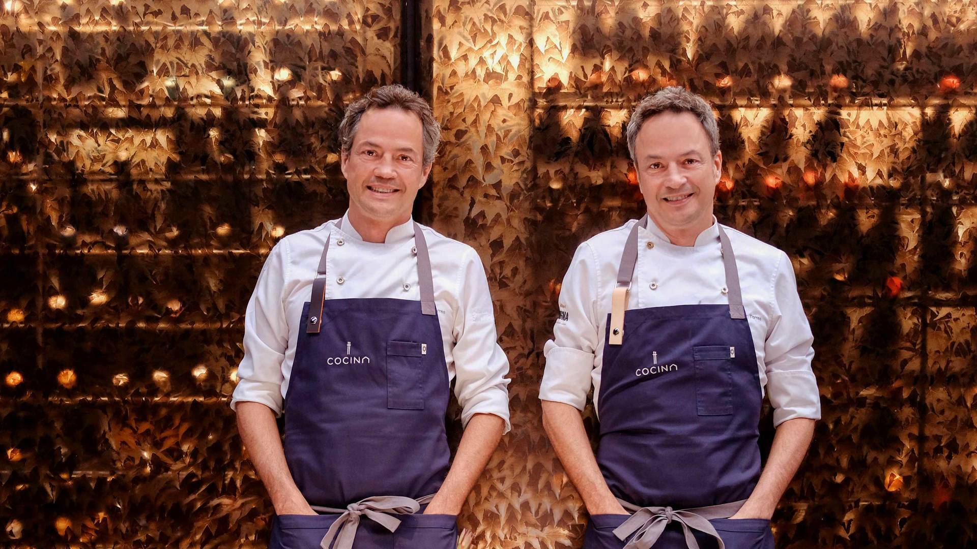 Hermanos Torres... (T1): Pato a la naranja en horno