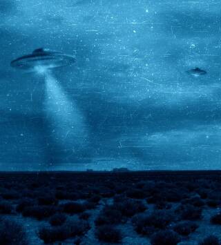 UFO Witness (T1): Ep.4 Garras en la noche