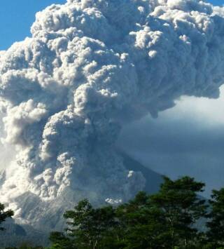 Volcán: destrucción y...: Un futuro explosivo