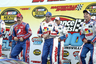 Imagen de Pasado de vueltas - 7