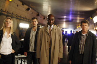 Imagen de Fringe (Al límite) (T1): Ep.3 Red fantasma - 6