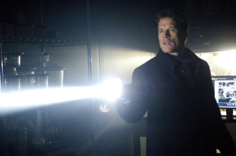 Imagen de Fringe (Al límite) (T1): Ep.1 Piloto - 13