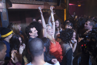 Imagen de Two Lovers - 8