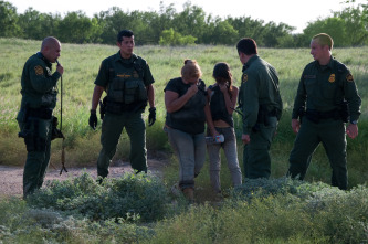 Imagen de La Frontera: Ofensiva contra un cártel - 2