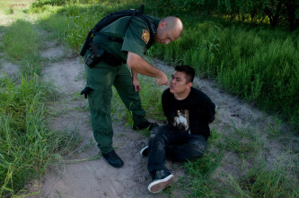 Imagen de La Frontera: La persecución - 6