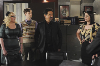 Imagen de Mentes criminales (T7): Ep.1 Se necesita un pueblo - 2