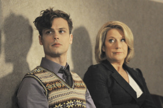 Imagen de Mentes criminales (T7): Ep.1 Se necesita un pueblo - 3