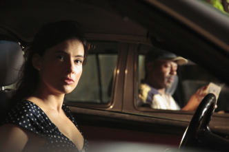Imagen de Crimen en el paraíso (T1): Ep.6 Una ayuda inútil - 2