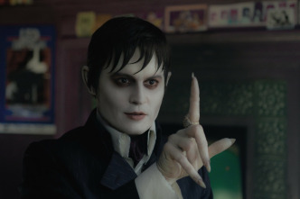 Sombras tenebrosas (Dark Shadows)