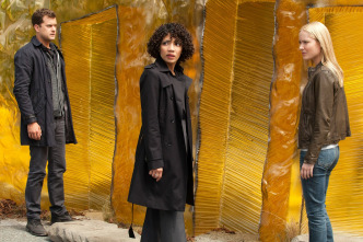 Imagen de Fringe (Al límite) (T5): Ep.1 Unificador de pensamiento transiliente, modelo 11 - 1