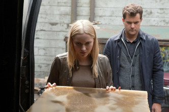 Imagen de Fringe (Al límite) (T5): Ep.1 Unificador de pensamiento transiliente, modelo 11 - 6