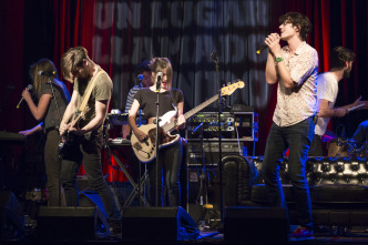 Imagen de Un lugar llamado... (T1): [Ep.5] Crystal Fighters, Fuel Fandango, Belako y We are standard. - 3