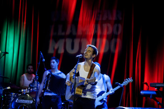 Imagen de Un lugar llamado... (T2): Eli Paperboy Reed, L.A. M.O.D.A. y Rebeca Jimenez - 5