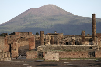 Mary Beard: Pompeya, la vida antes de la muerte