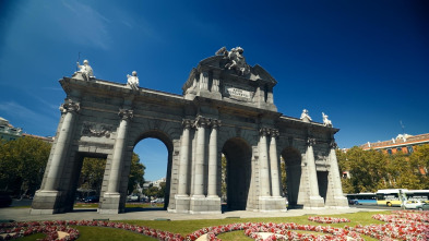 Streetviú (T1): Plaza de la Independencia, el mensaje oculto de Carlos III