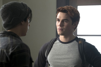 (LSE) - Riverdale (T1): Ep.7 (LSE) - En un lugar solitario