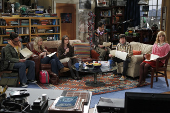 Imagen de The Big Bang Theory (T4): Ep.13 El reemplazo del coche del amor - 5