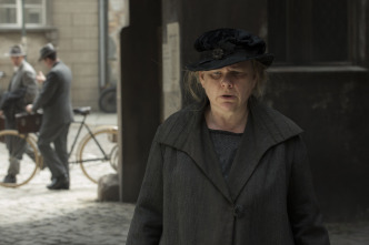 Imagen de Babylon Berlin (T1): Ep.3  - 8