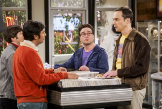 Imagen de The Big Bang Theory (T10): Ep.17 El enigma del Comic-Con - 8