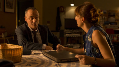 Imagen de Vergüenza (T1): Ep.7 Olores - 4