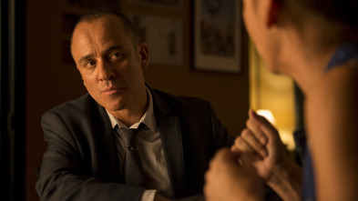 Imagen de Vergüenza (T1): Ep.7 Olores - 5