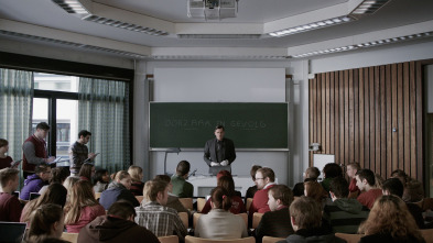 Imagen de Profesor T. (T1): Ep.7 Tras la máscara - 2