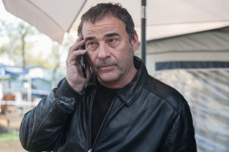 Imagen de La Zona (T1): Ep.5 La lluvia - 8