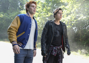 (LSE) - Riverdale (T2): Ep.6 (LSE) - Prueba de muerte