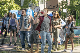 Shameless, Season 8 (T8): Ep.7 Ocupa a Fiona