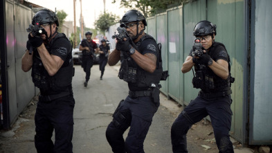 Imagen de S.W.A.T.: Los... (T2): Ep.2 El bidón de gasolina - 1
