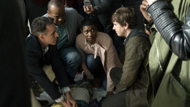Imagen de The Good Doctor (T1): Ep.1 Comida Quemada - 2
