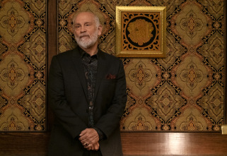 Imagen de (LSE) - Billions (T4): Ep.1 (LSE) - El gran juego de Chucky Rhoades - 15