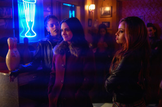 (LSE) - Riverdale (T3): Ep.14 (LSE) - Fuego, camina conmigo