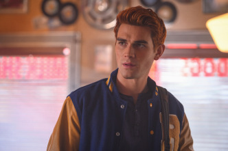 (LSE) - Riverdale (T3): Ep.14 (LSE) - Fuego, camina conmigo